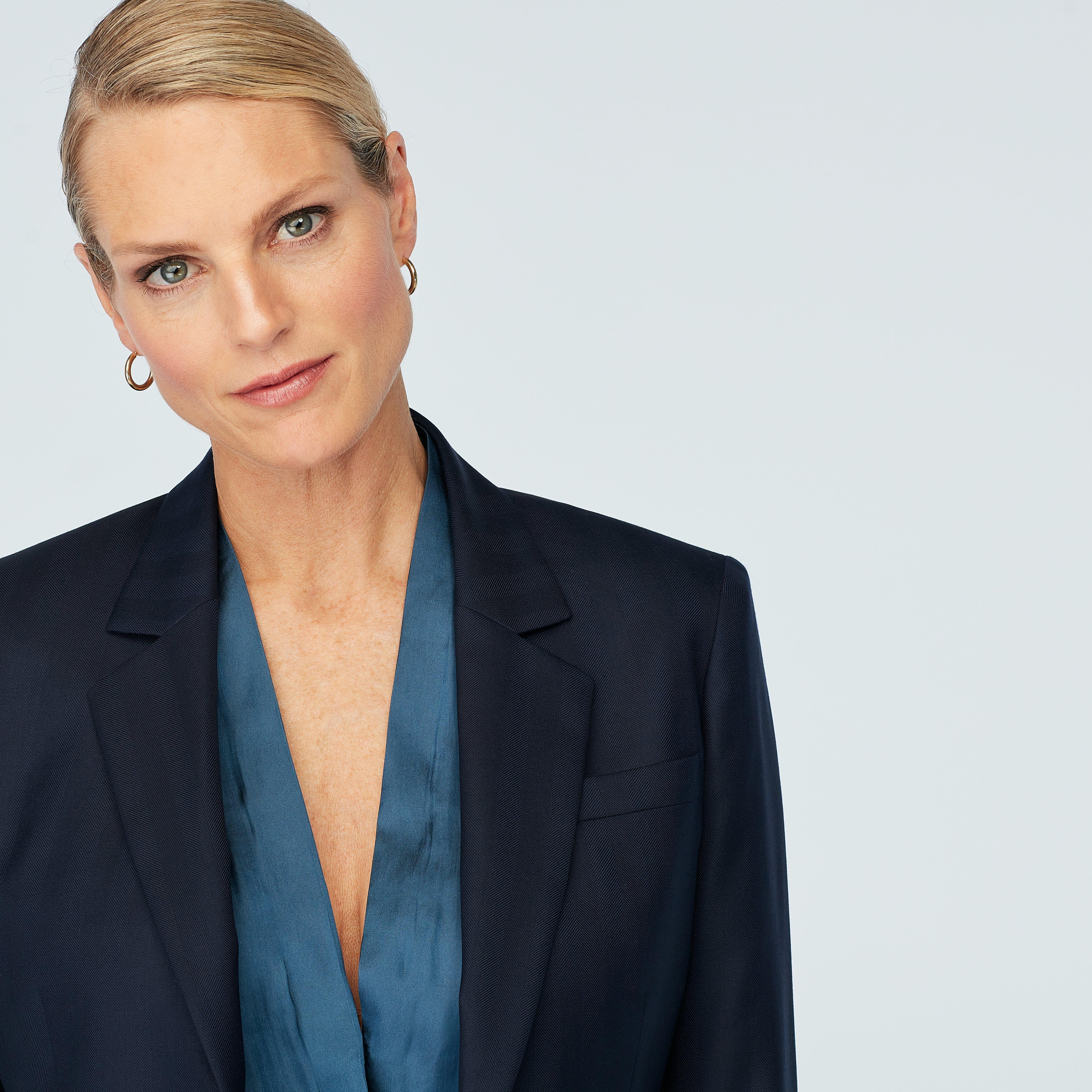Product thumbnail 4 Navy blazer women - Modica Solid Design from Italian Indochino Collection