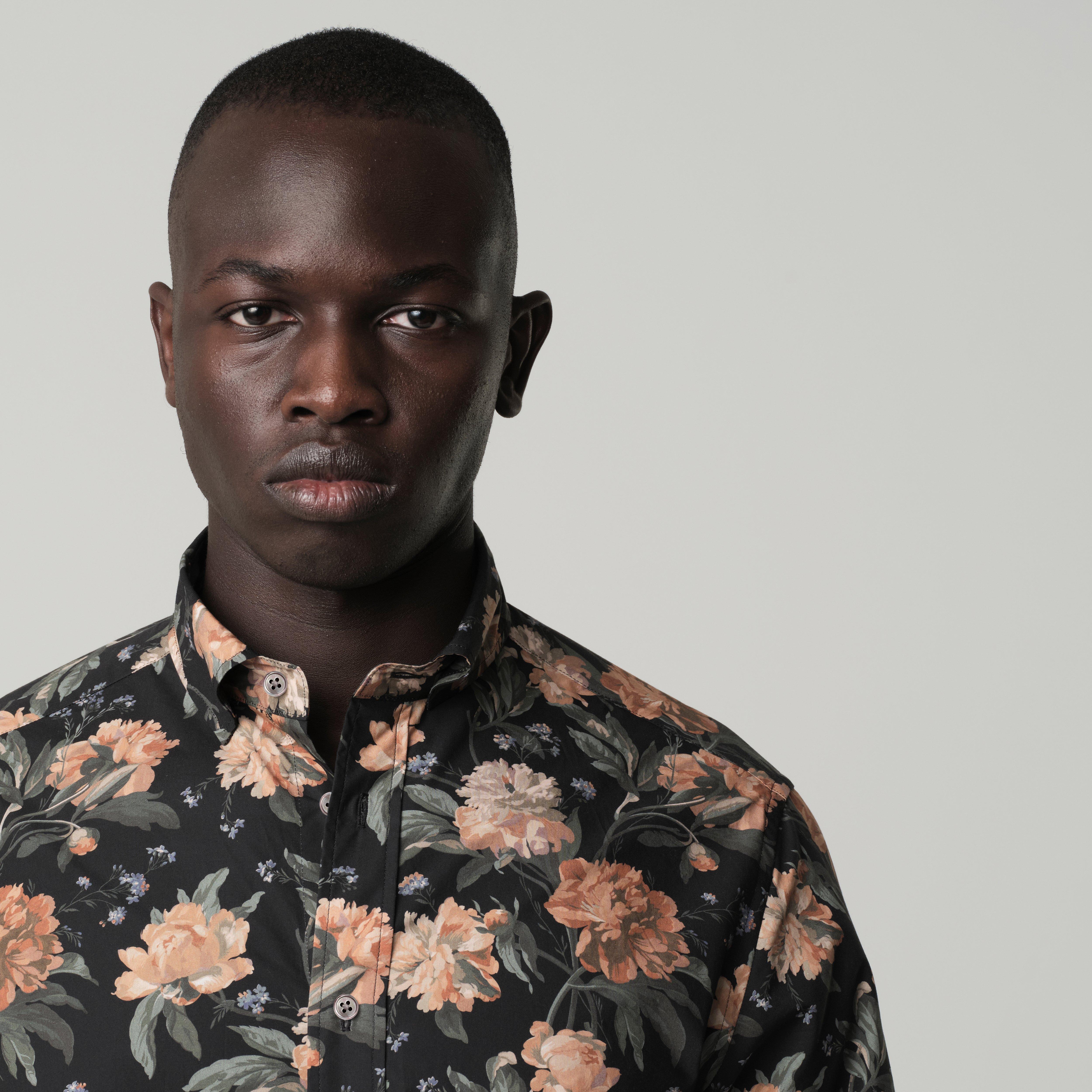 Product thumbnail 3 Blue shirt - London Print Design from Indochino Collection