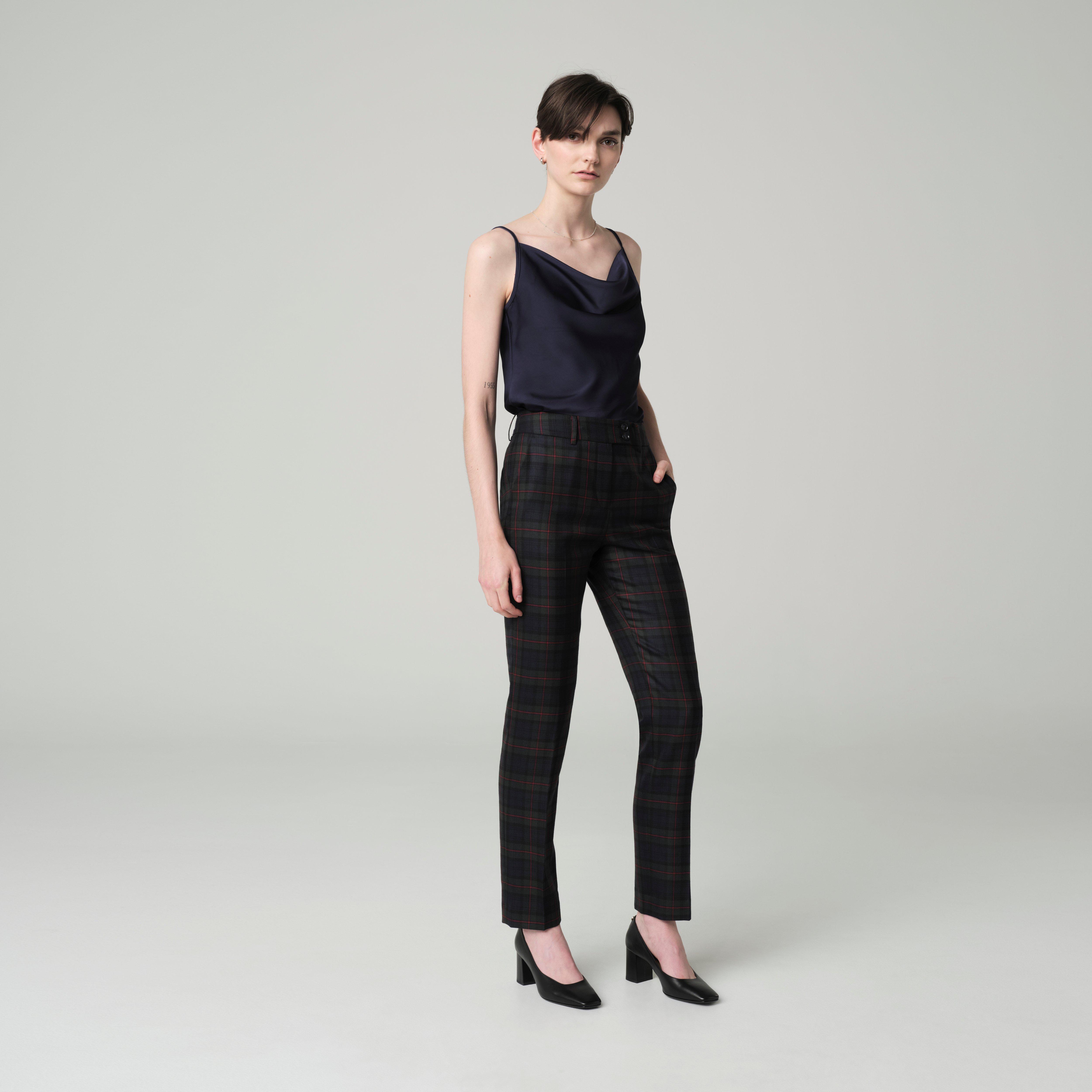 Product thumbnail 3 Navy suit women - Blakesley Plaid Design from british Indochino Collection