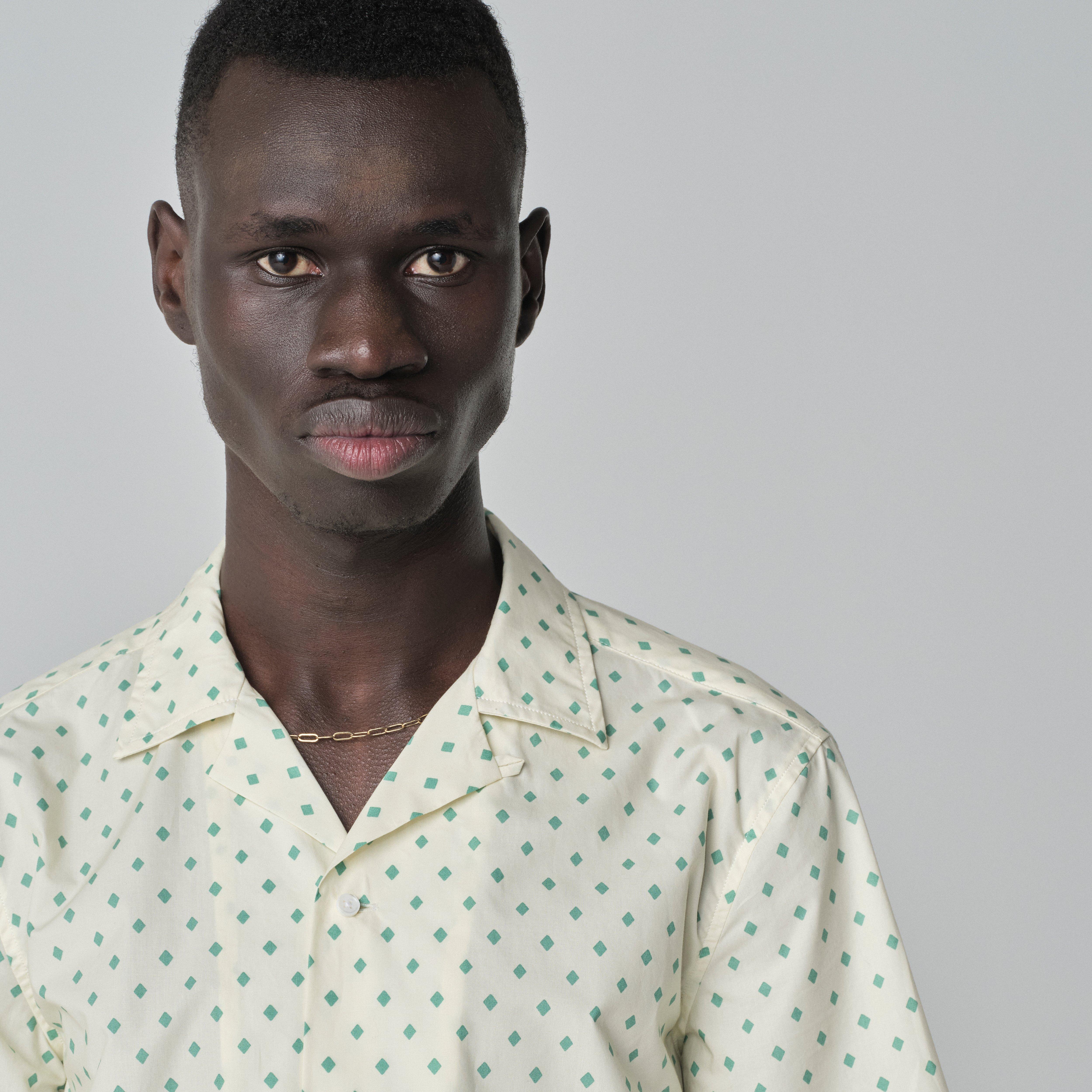 Product thumbnail 3 Ivory campshirt - London Print Design from Indochino Collection