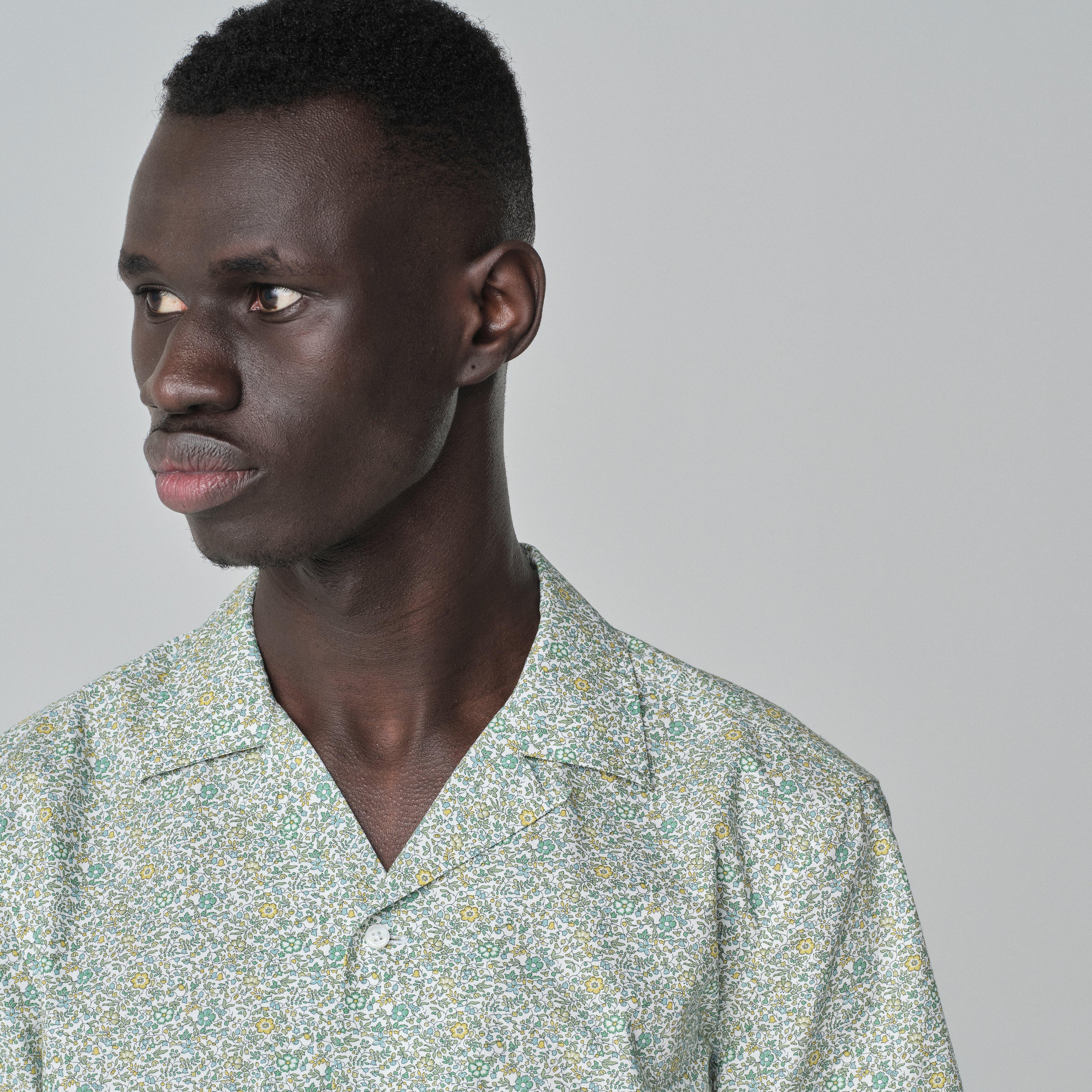 Product thumbnail 3 Green campshirt - London Print Design from Indochino Collection