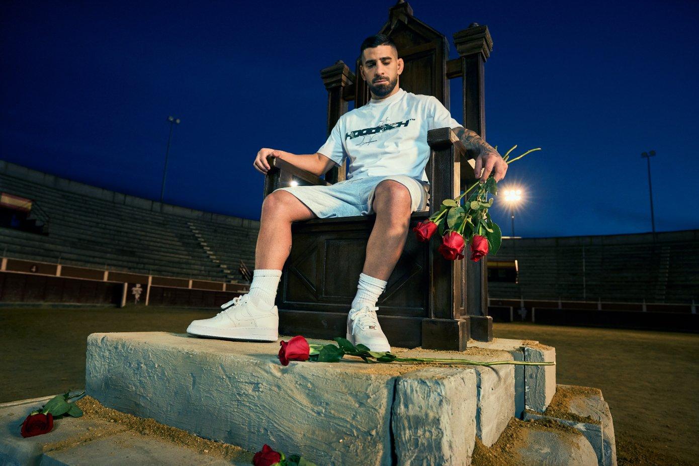 Ilia Topuria x Hoodrich