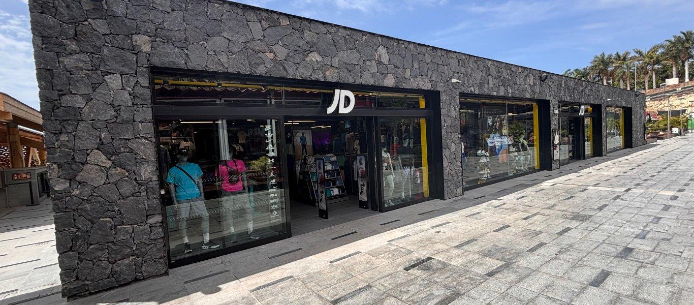 Fachada de tienda JD Sports