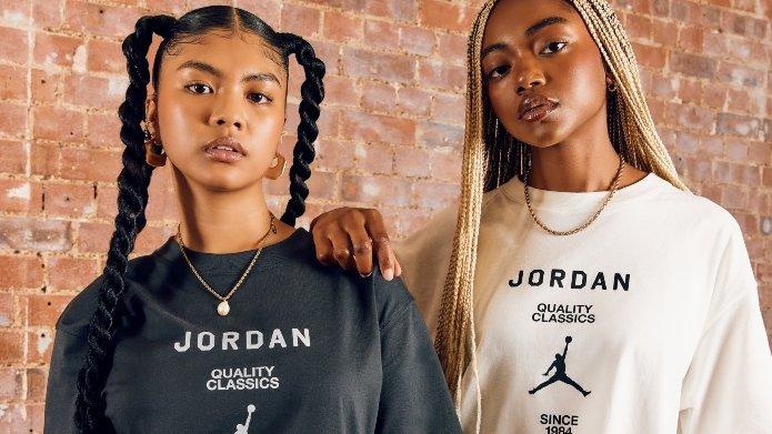 Modelos vistiendo la colección Jordan