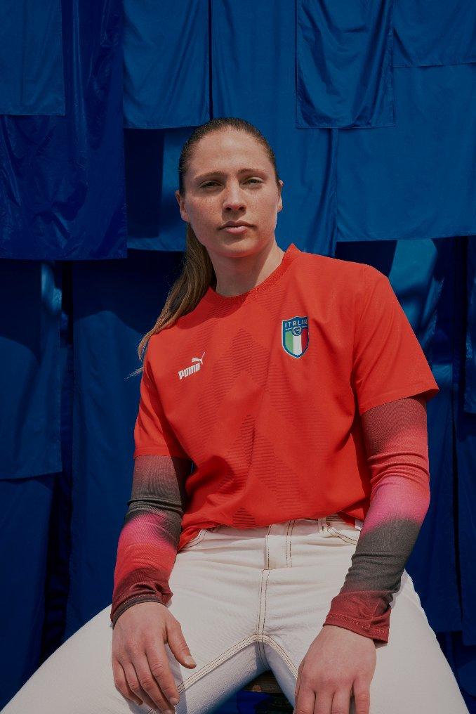 Equipamento 2022 da seleção italiana feminina