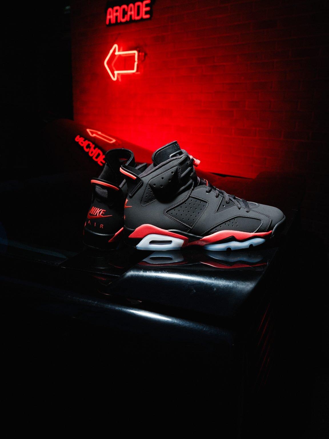 Air Jordan 6 ‘Infrared’ Salesman - vue produit