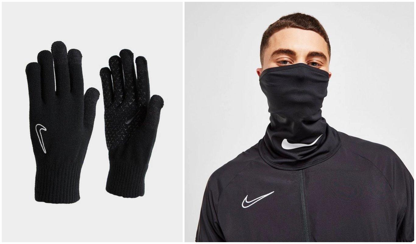 ett par svarta stickade handskar och en person som bär en svart halsvärmare över ansiktet