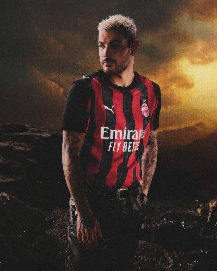 Primera equipación AC Milan 2026