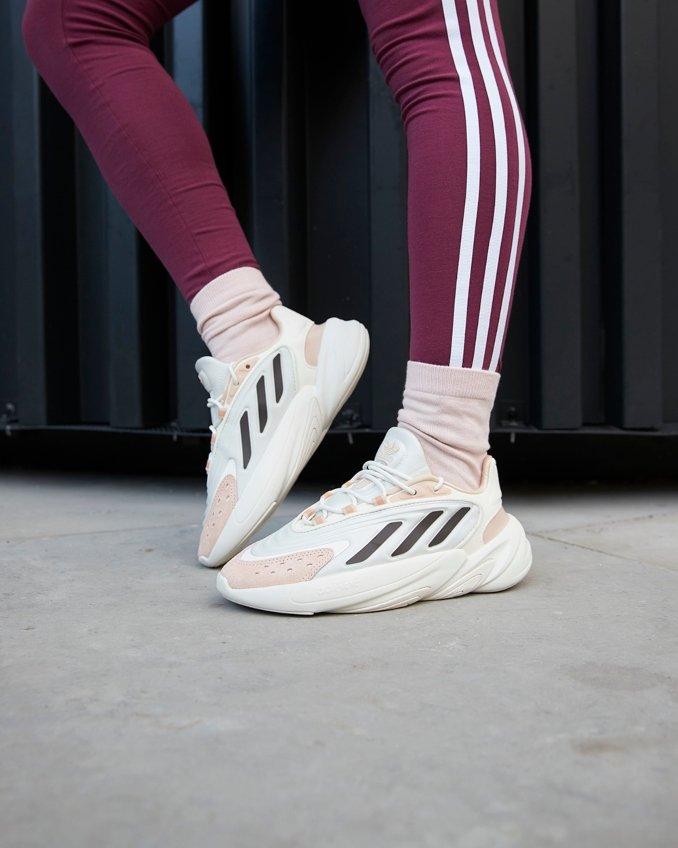 adidas Ozelia mujer