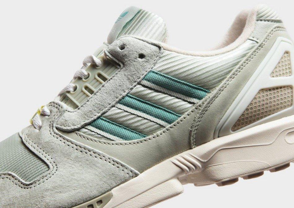 adidas ZX 8000 in Grau Seitenansicht