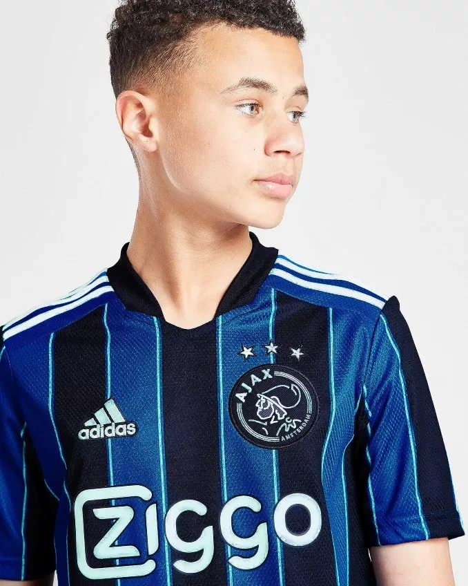 Tweede Ajax voetbalshirt 21-22