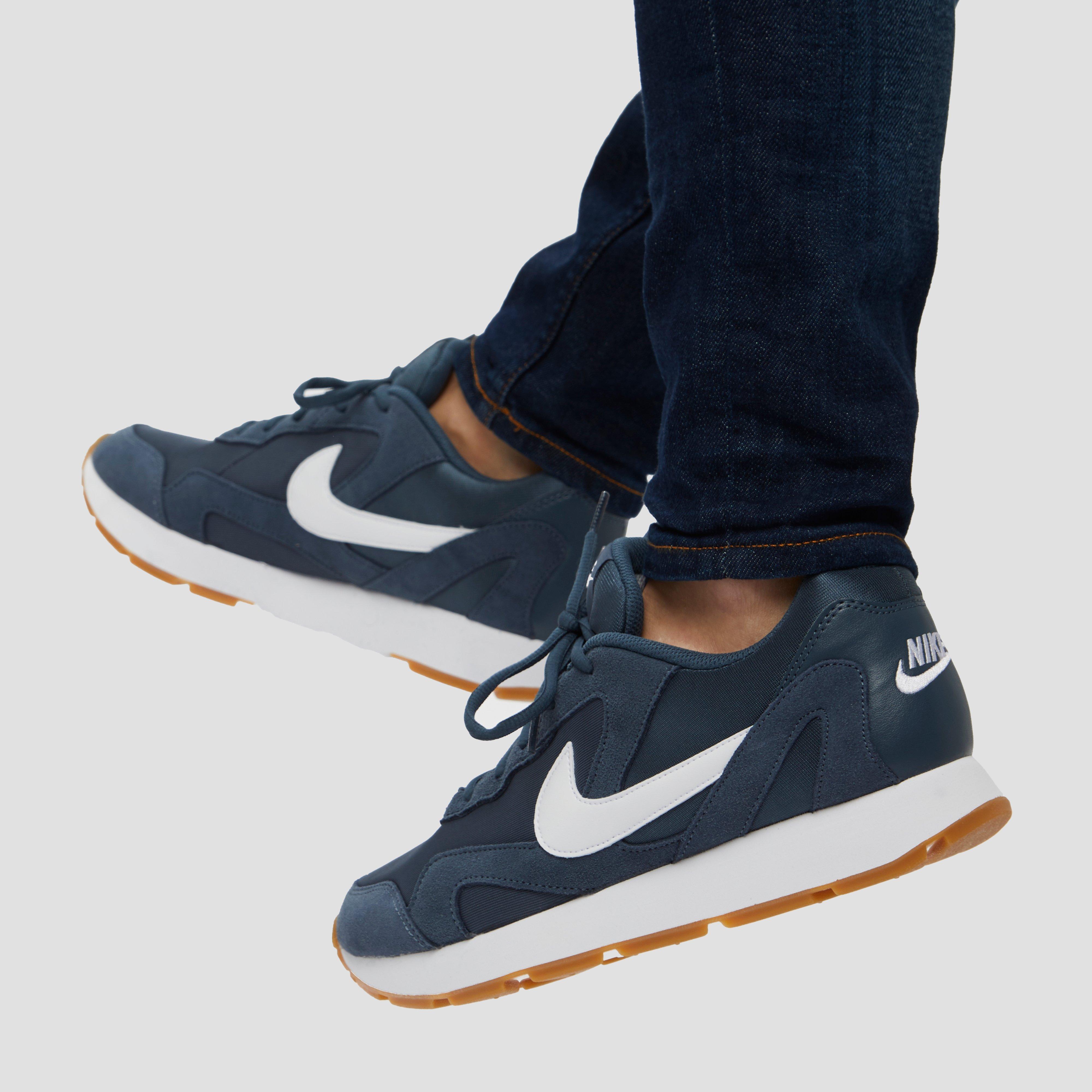 nike blauwe sneakers