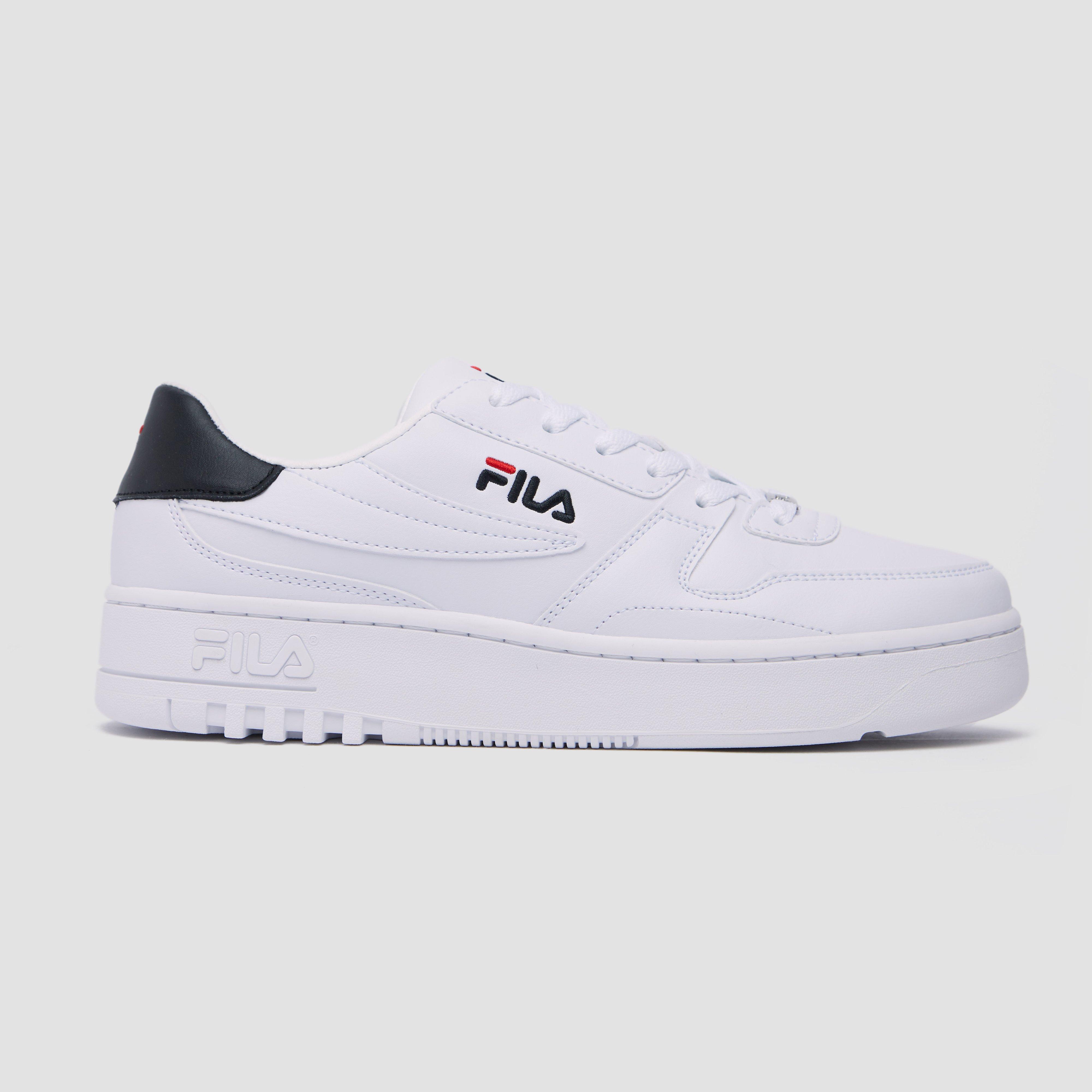 fila low sneakers