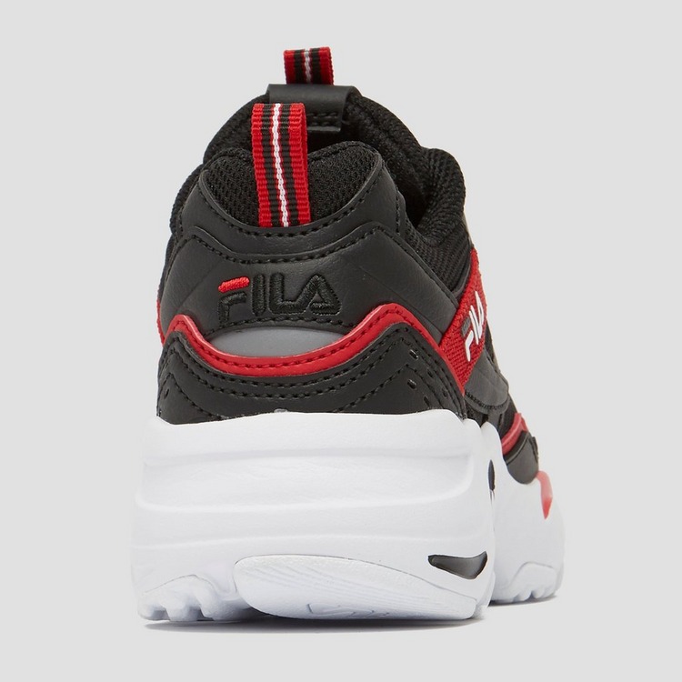 fila fuzion sneakers