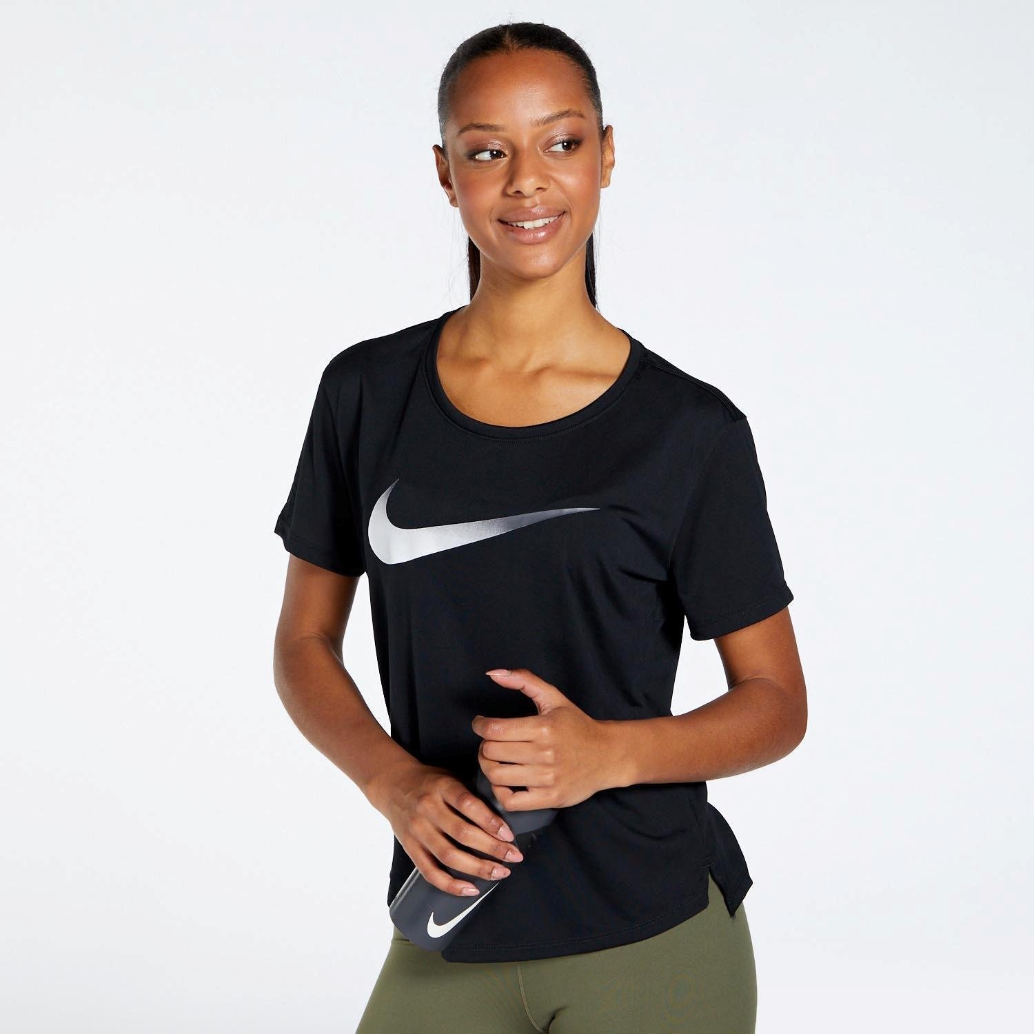 Nike Nike swoosh hardloopshirt zwart dames dames