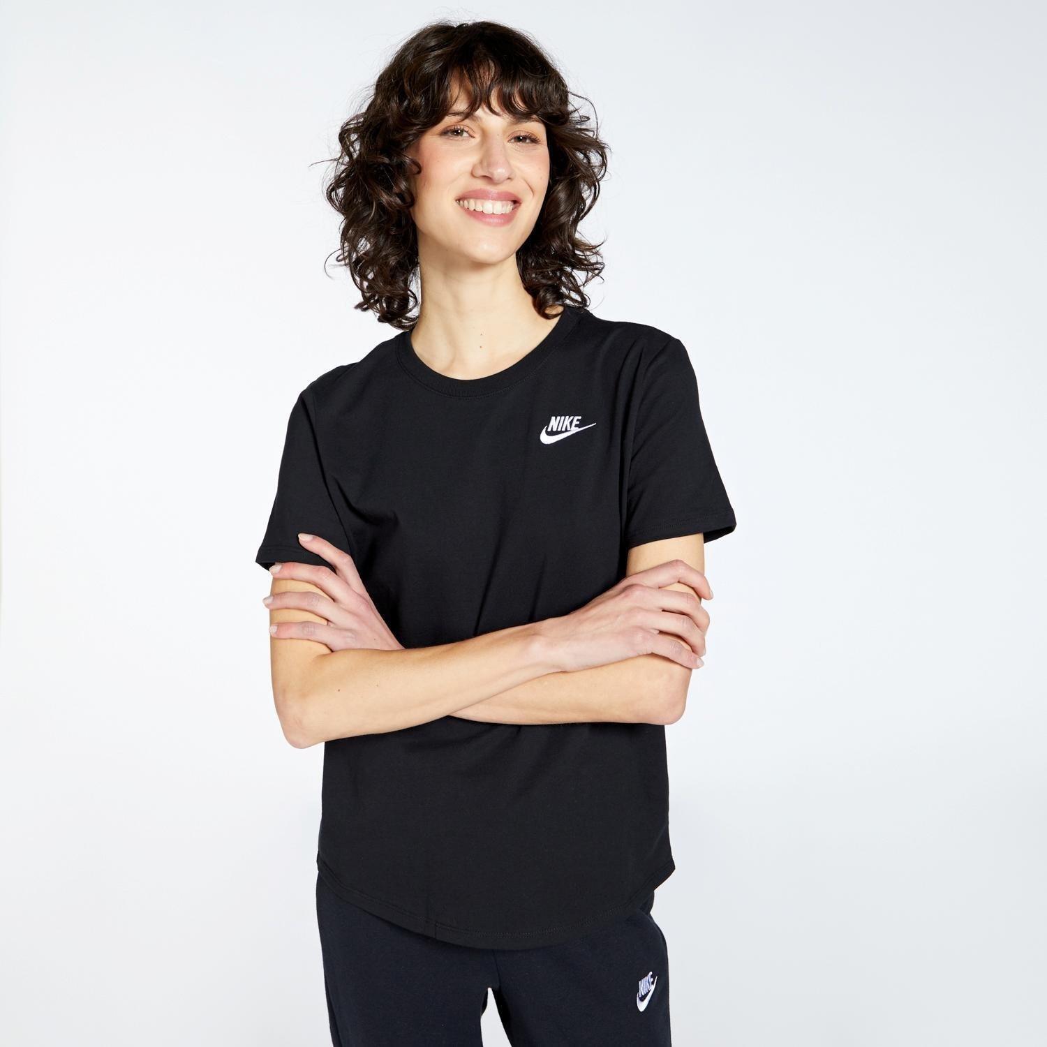 Nike W NSW TEE CLUB Dames Sportshirt - Maat S