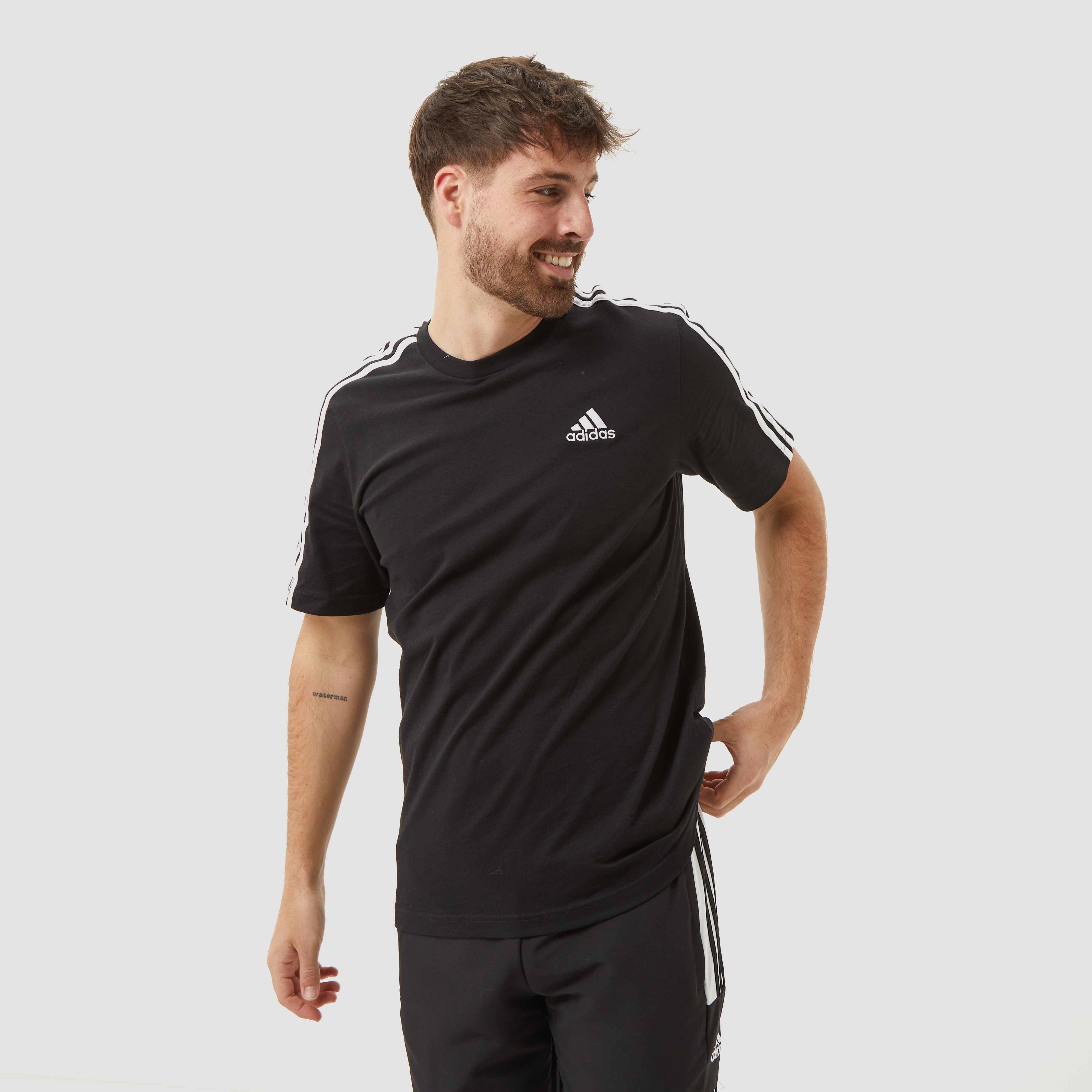 Vervolg Vrijwel De schuld geven ADIDAS ESSENTIALS 3-STRIPES SHIRT ZWART HEREN