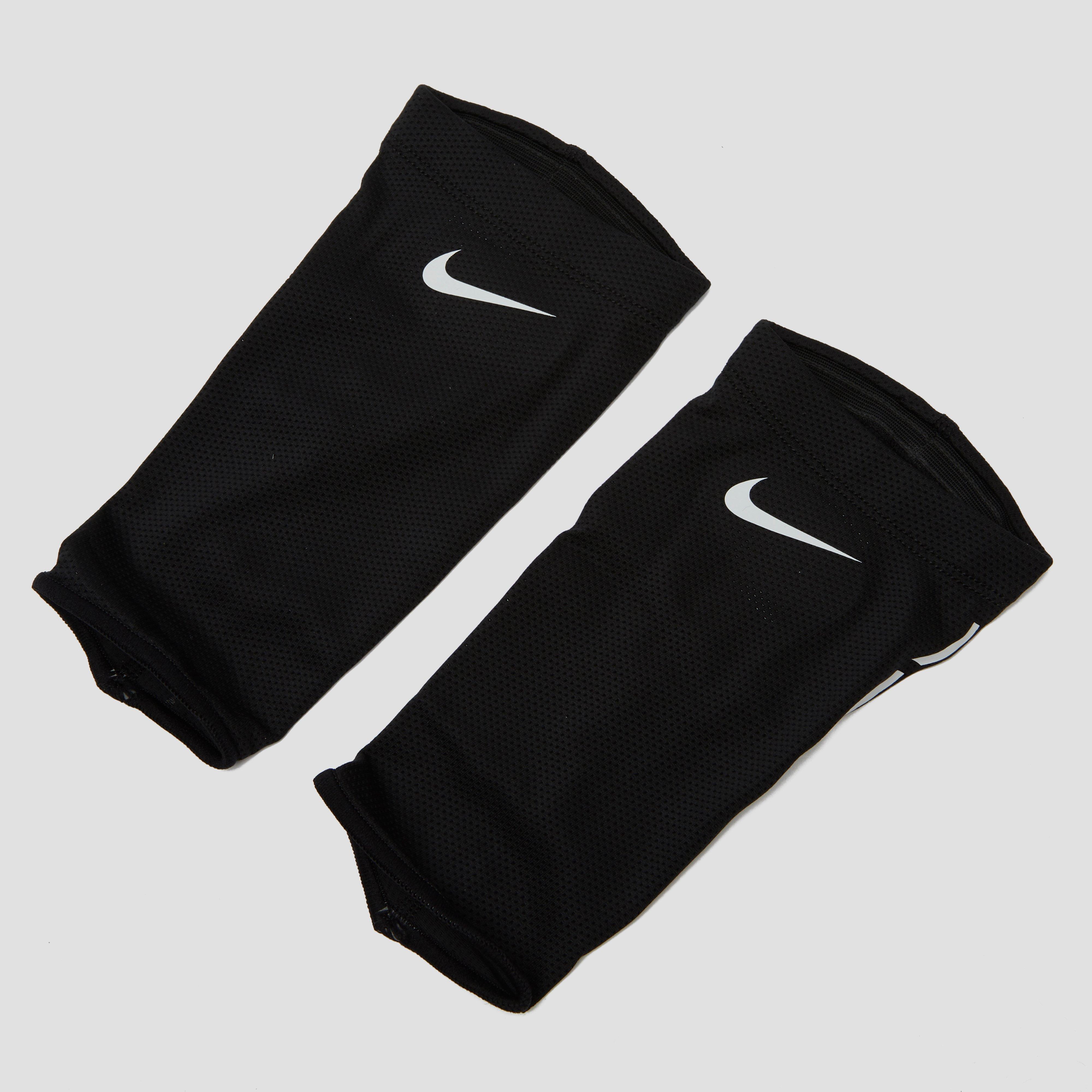 nike guard lock elite sleeve black