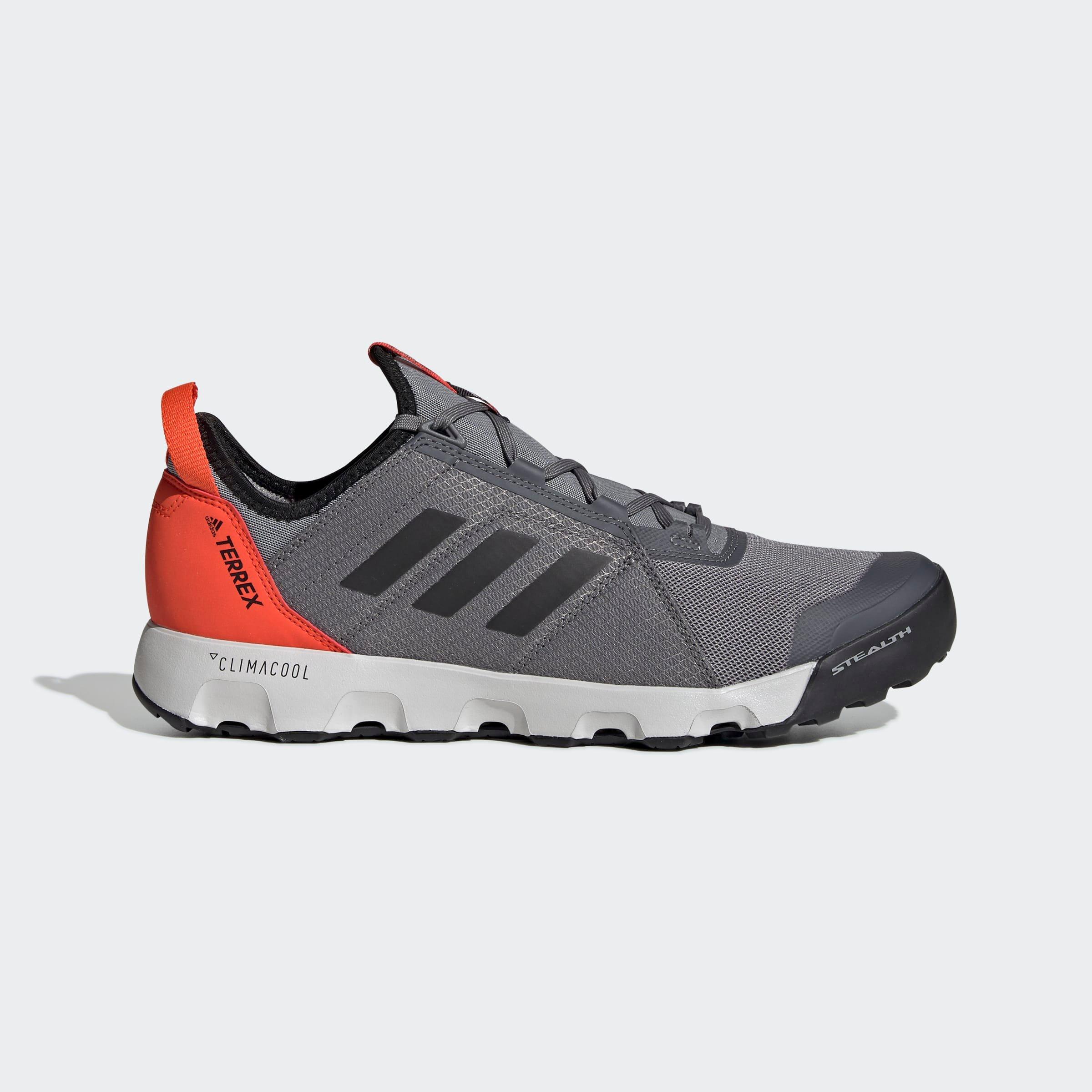 terrex voyager adidas