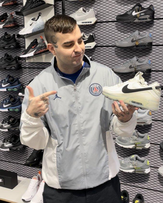 Aritz Sneaker Family