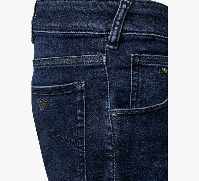 Eagle Pocket Slim Jeans