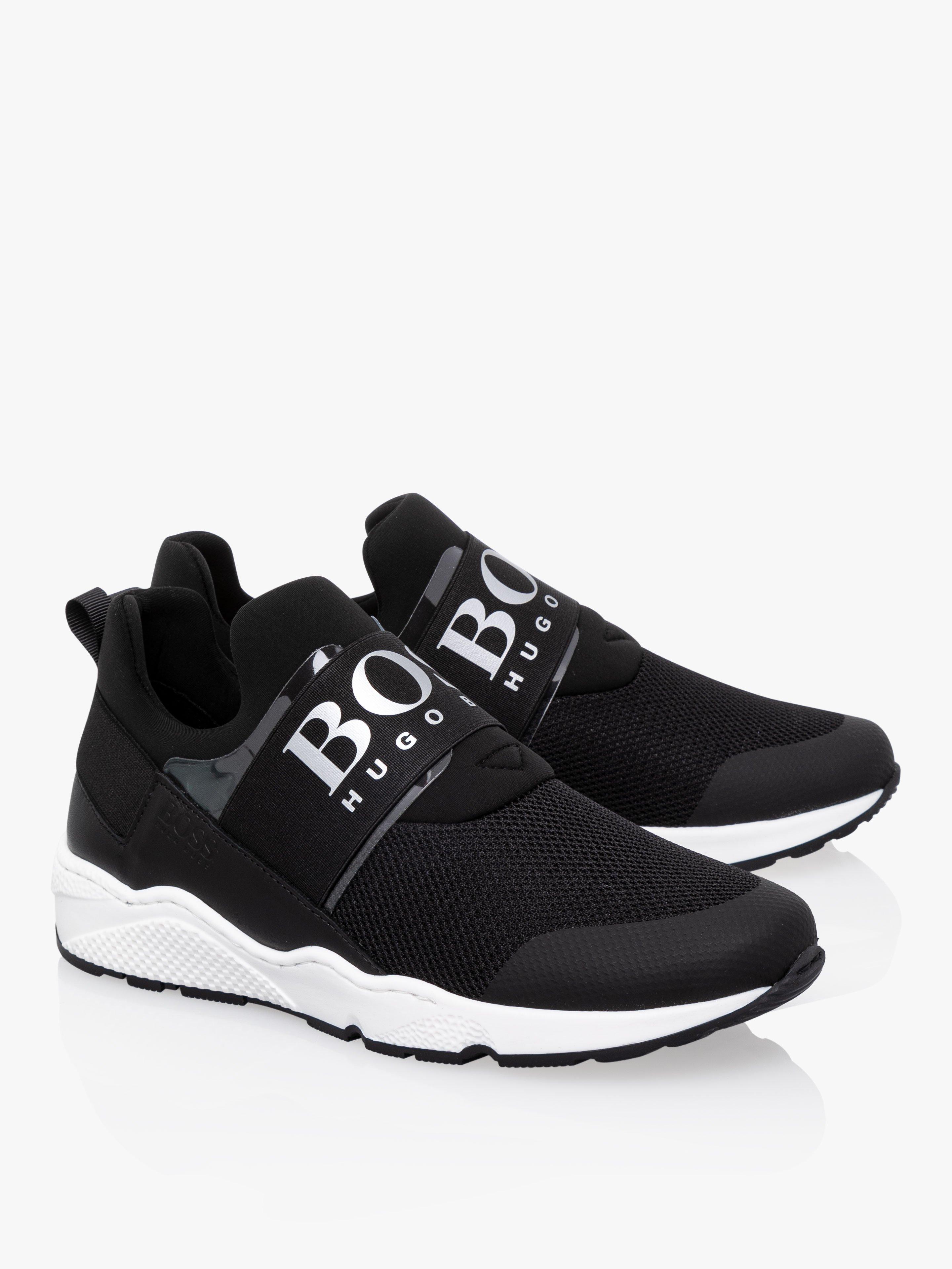 10.5 boys trainers