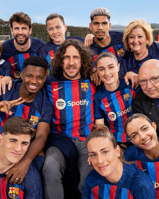 Equipamento 2022 do Barcelona