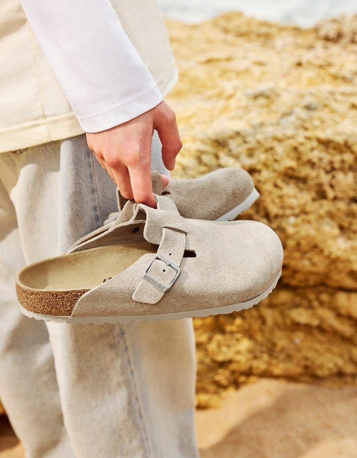 Modelos vistiendo Birkenstock