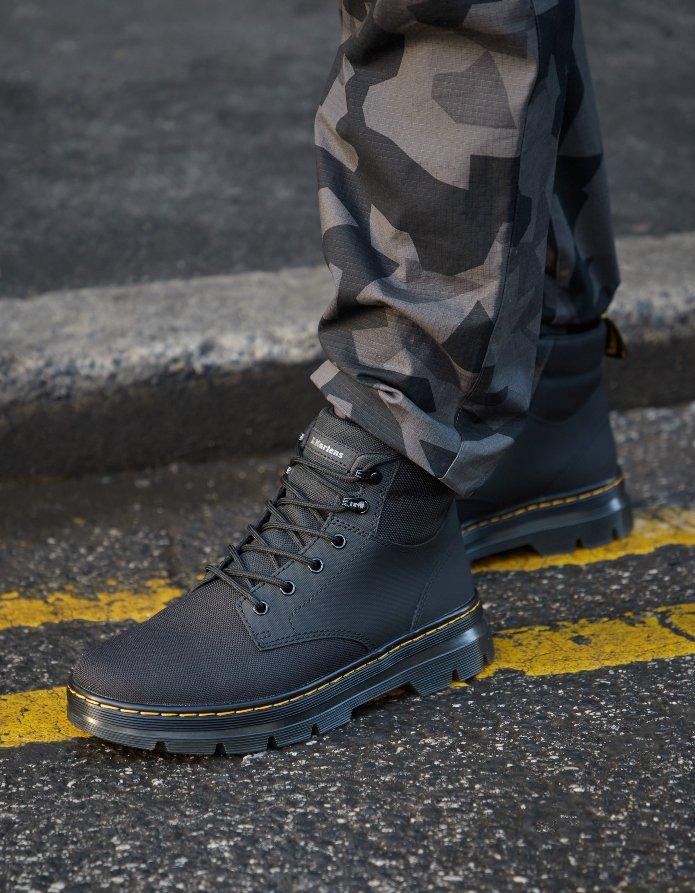 Dr martens uomo on sale abbinamenti