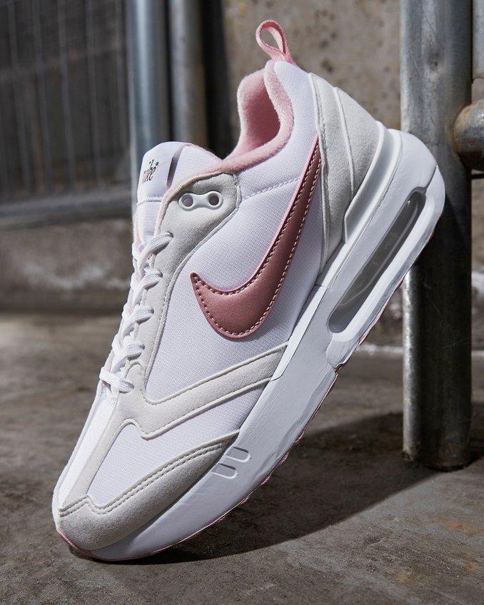 Air Max Dawn en blanco y rosa