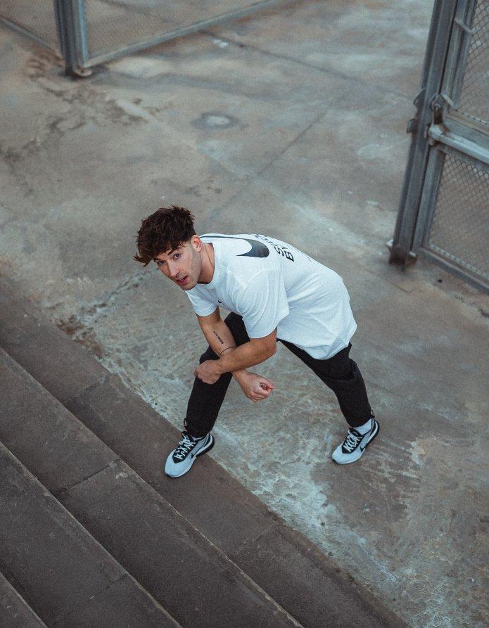 Outfit de Victor Melida de JD