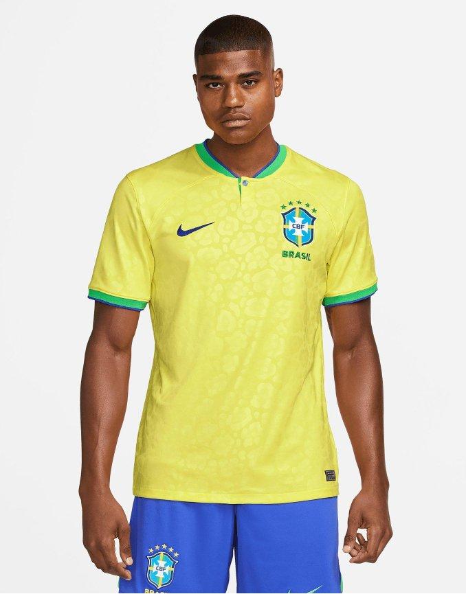  maillot domicile équipe du Brésil