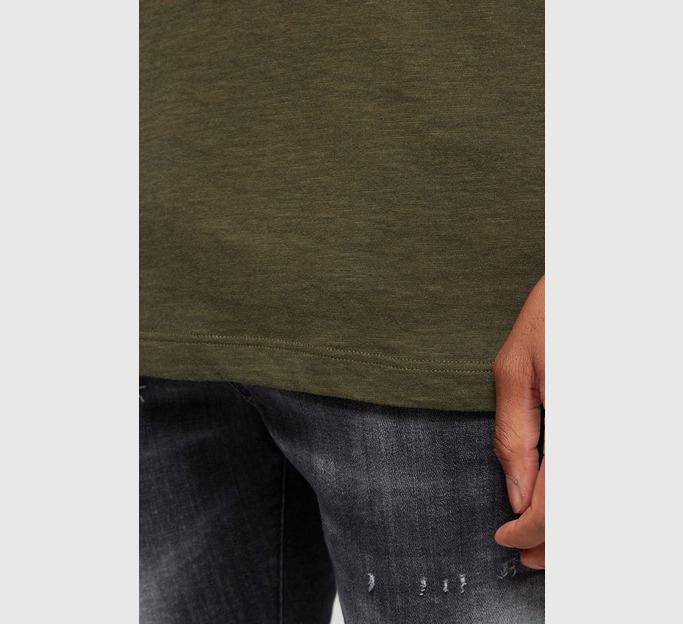 D2 Maple Leaf Short Sleeve T-Shirt