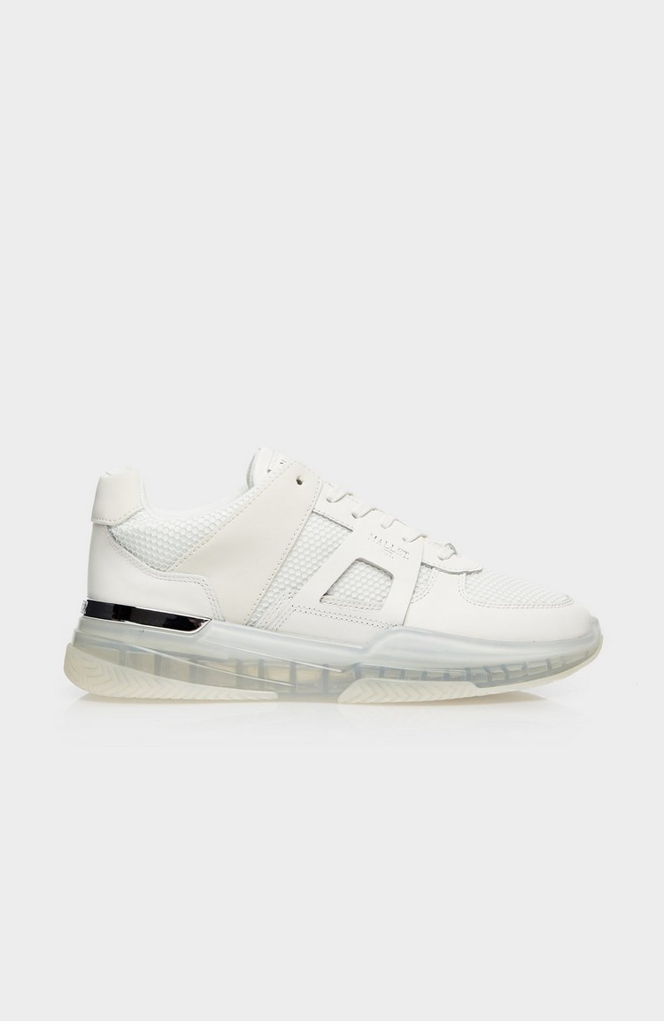 Marquess Gas White Trainer