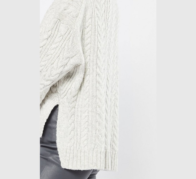 Dreah Knitted Sweater