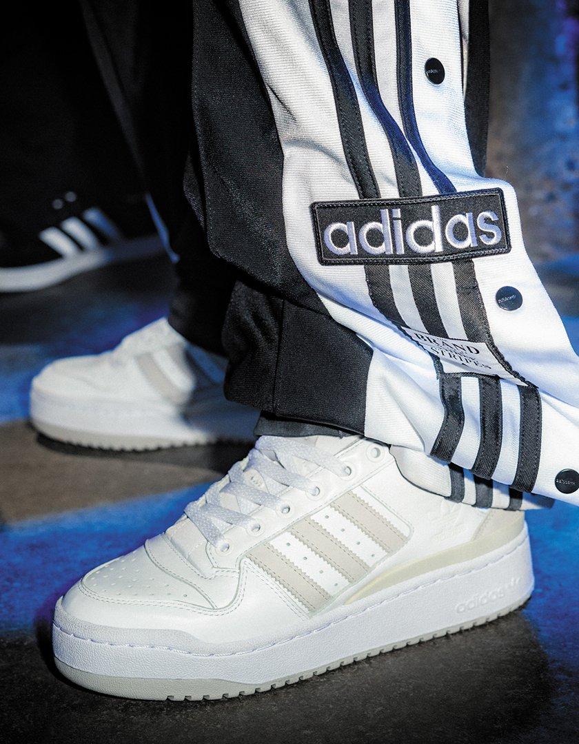 Vita adidas sneakers