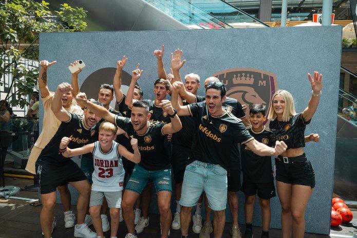 Torneo de pared de JD Sports y Ultimate Mostoles junto a DJMariio