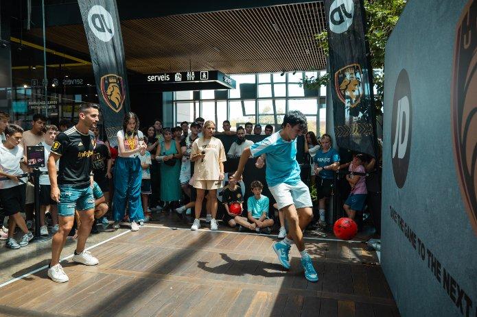 Torneo de pared de JD Sports y Ultimate Mostoles junto a DJMariio