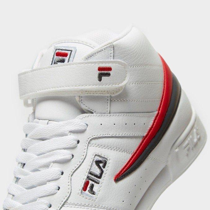 Fila F13 brancas