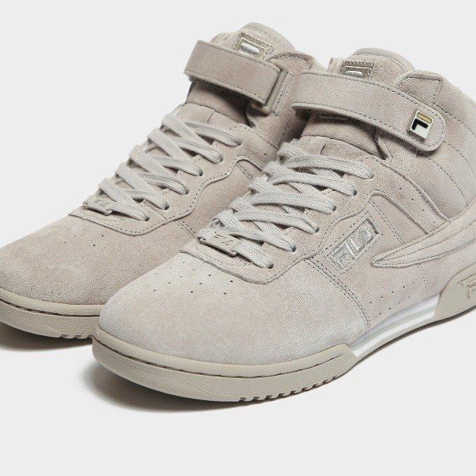 Fila F13 cinzentas