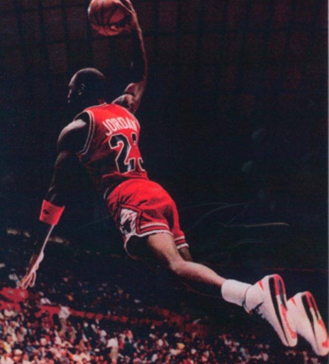 Dunk Michael Jordan with AJII