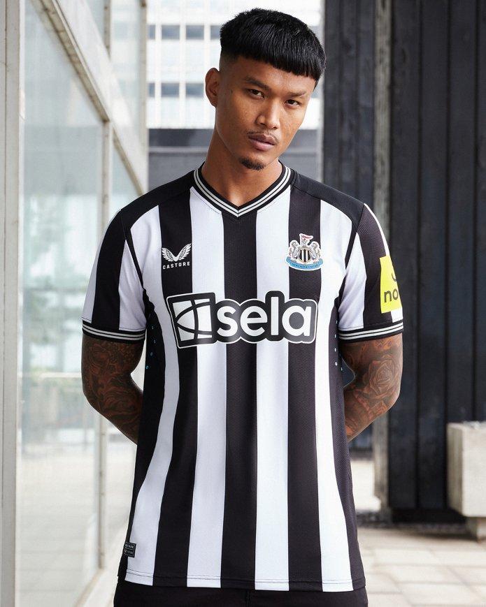 Primera equipación Newcastle United 2023