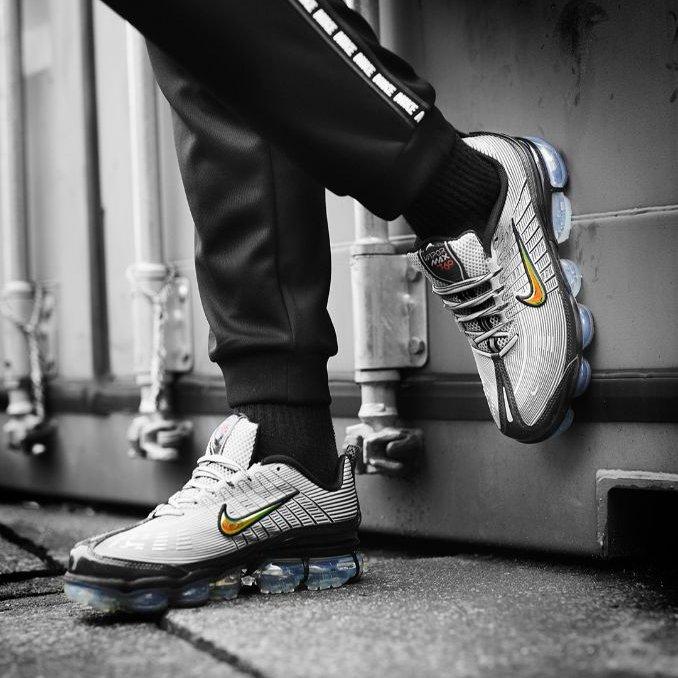 NIKE VAPORMAX 360 4