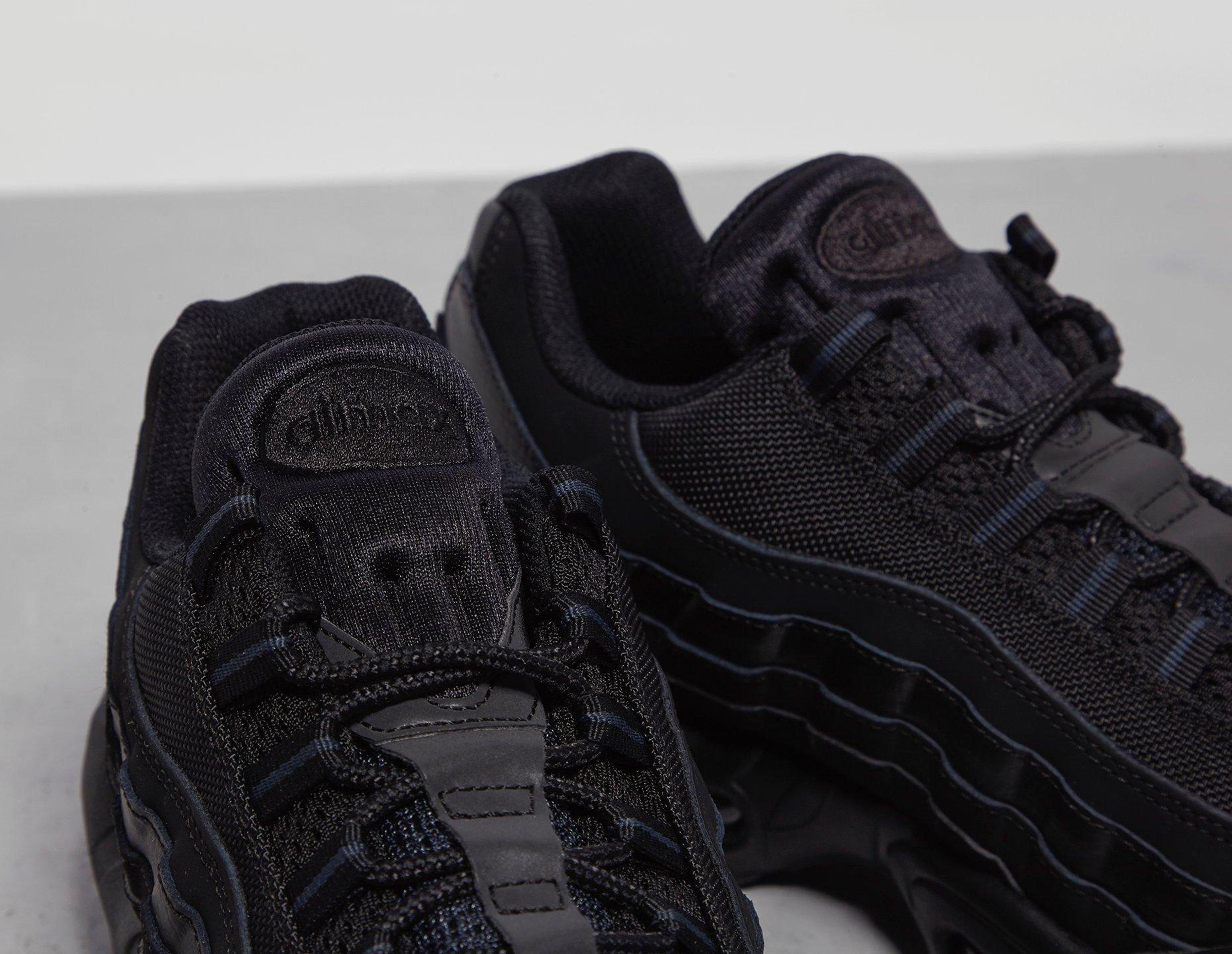 Air max 95s hot sale triple black