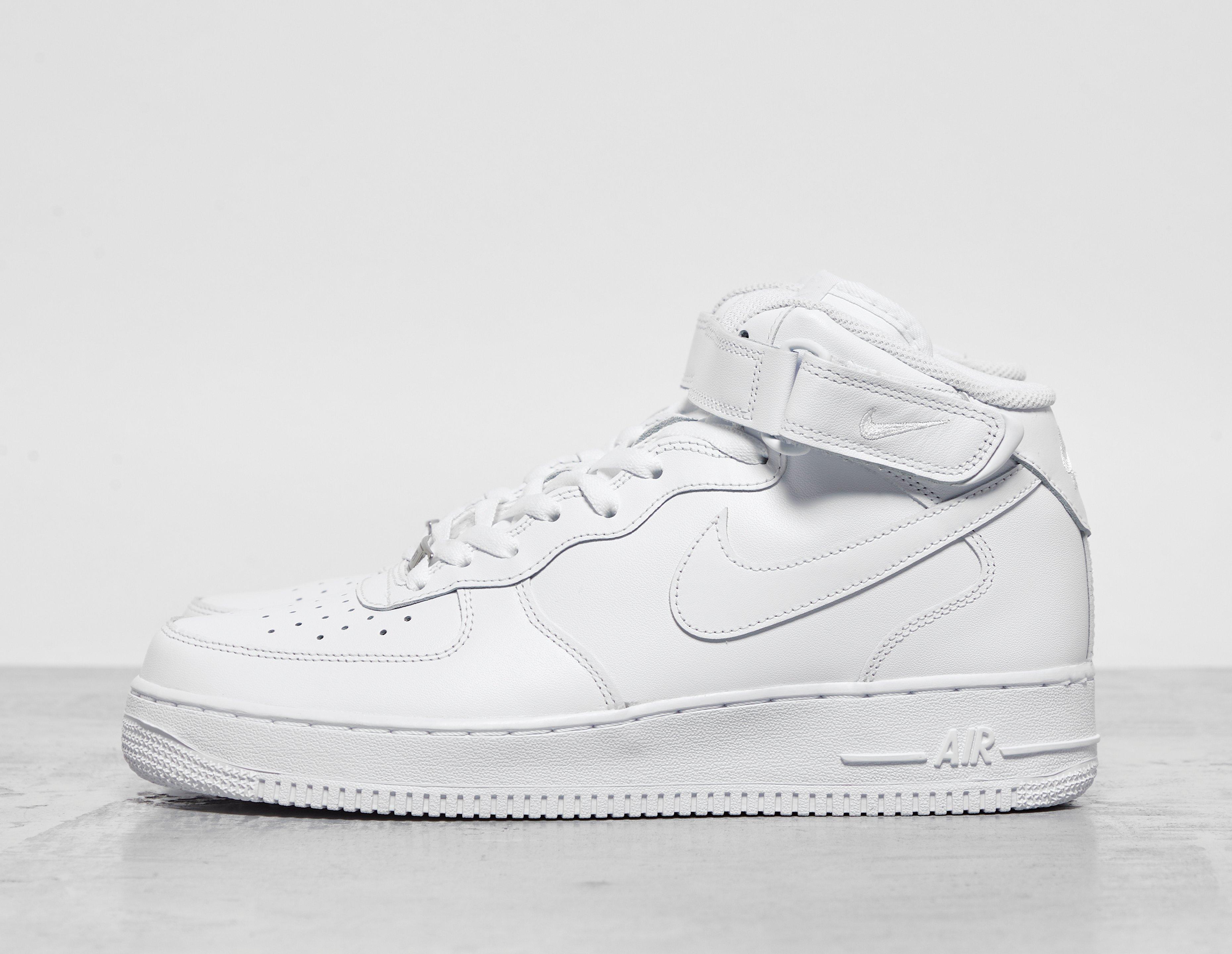 white air force 1 mid top