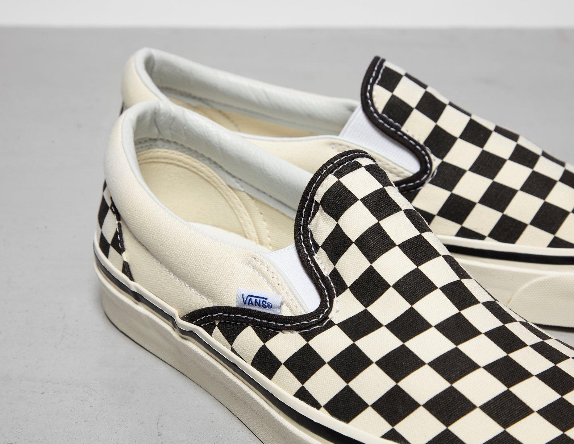 Vans gray discount checkerboard slip on