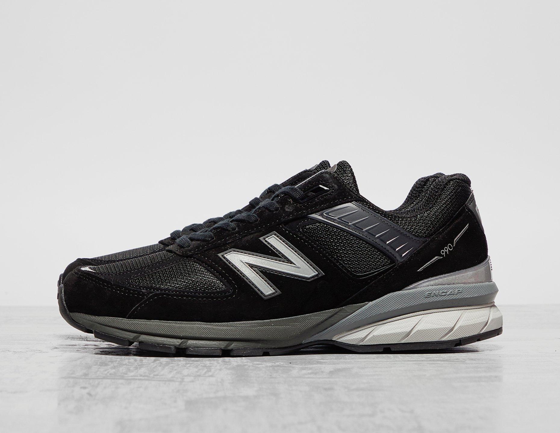 nb 990 black