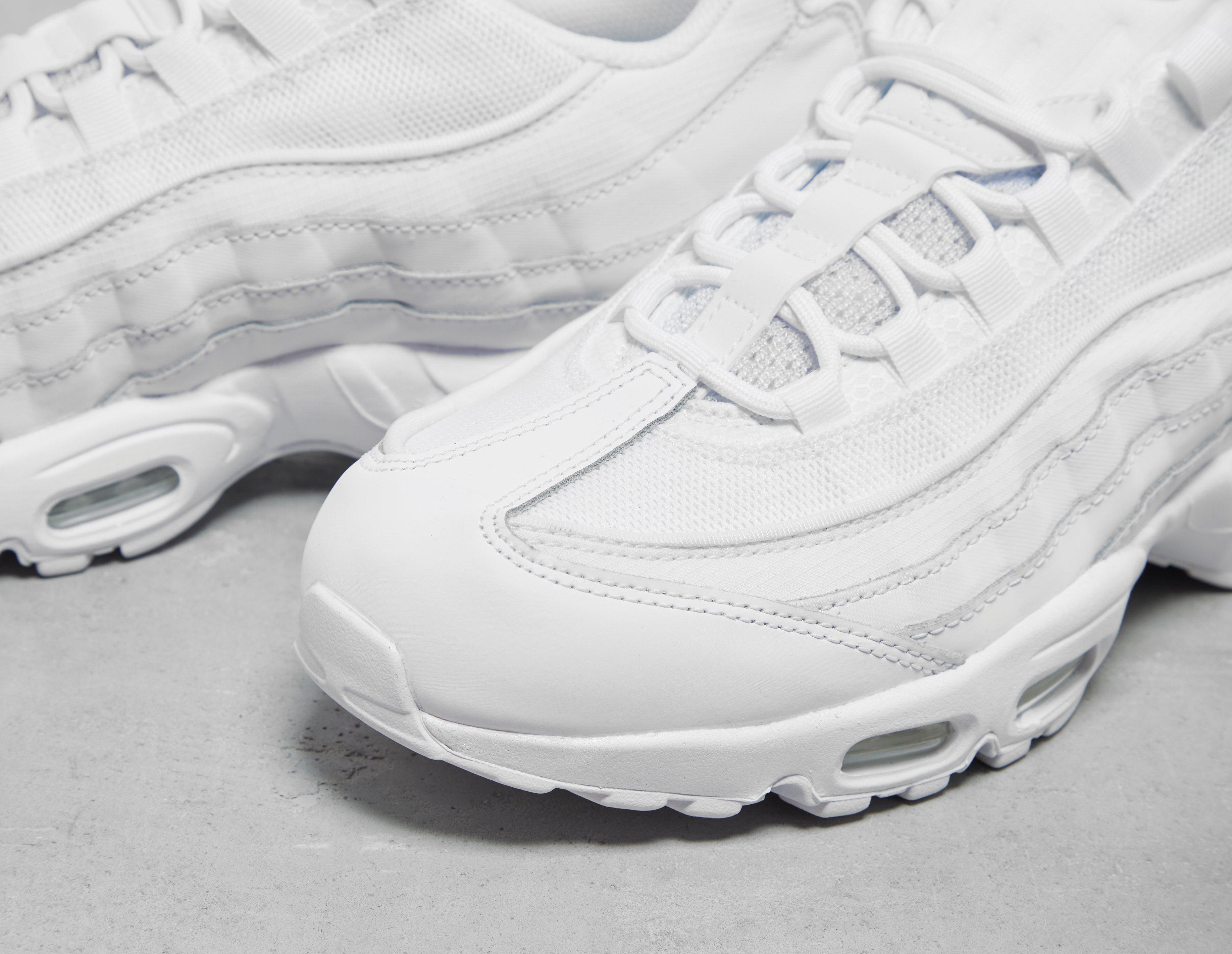 Nike Air Max 95 Essential