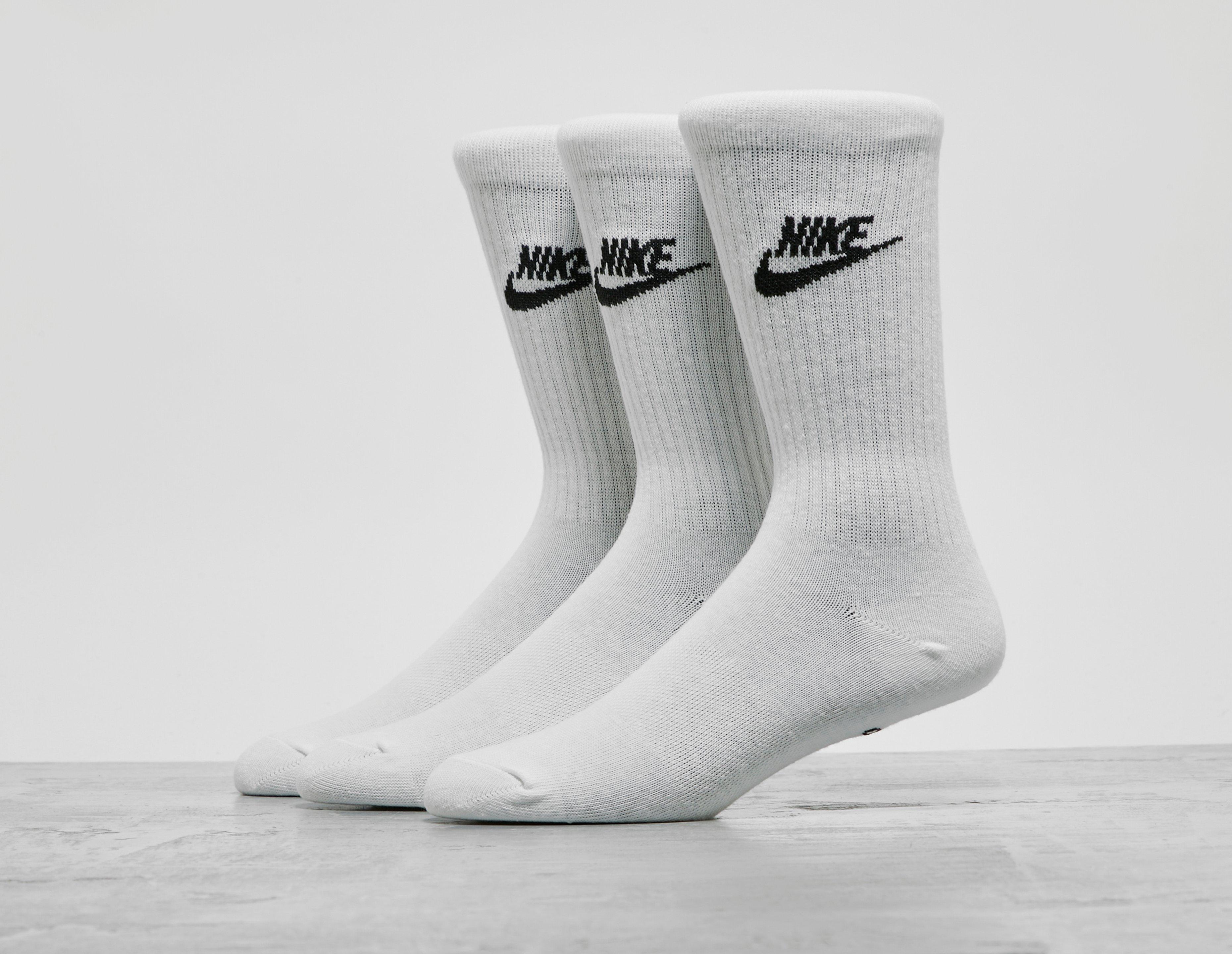 White nike best sale crew socks