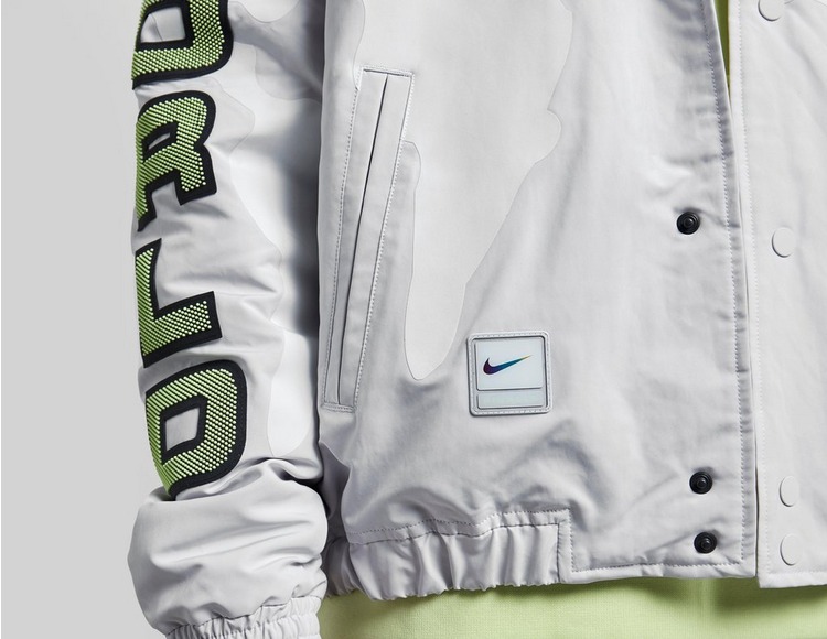 Nike world sport discount jacket